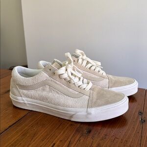 Vans Off-White Suede Low-Tops